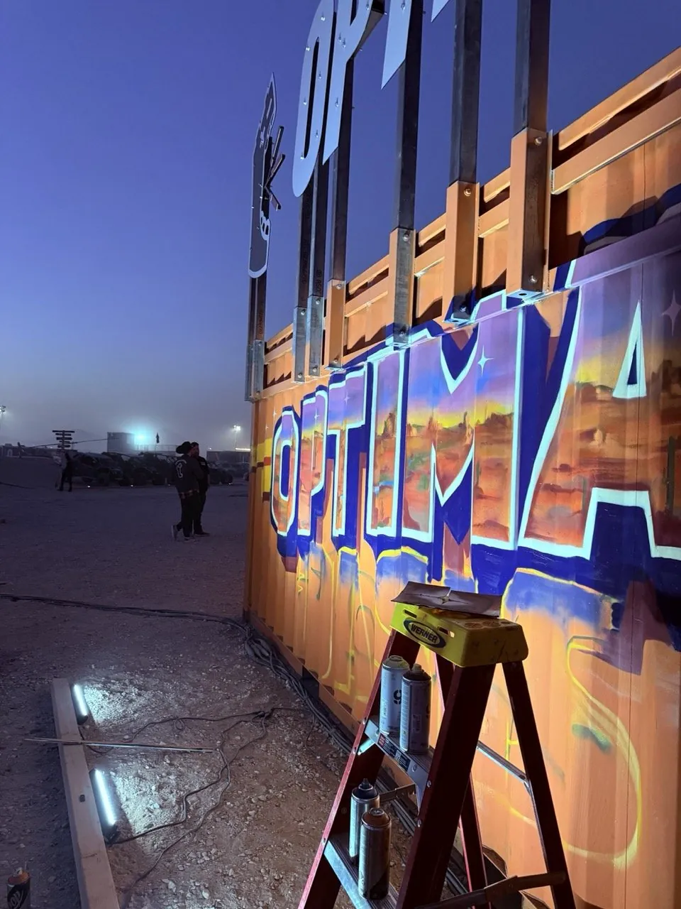 Live mural painting at the Optima Batteries activation